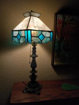 Stained glass lamp