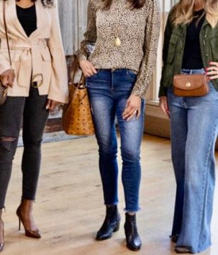 Photo of these 3 ladies