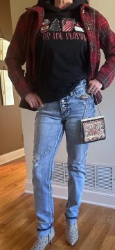 december 15 - 2 Dark shirt with light denim